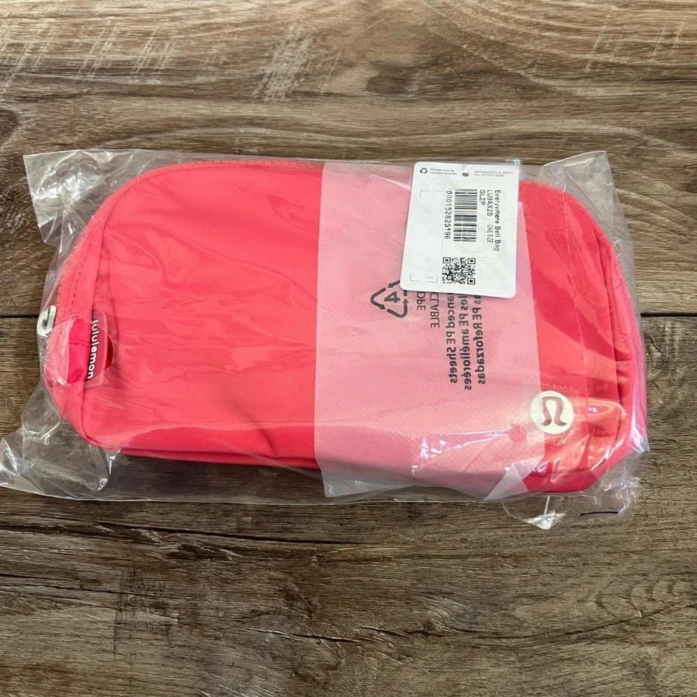 NEW LULULEMON EVERYWHERE BELT BAG COLOR GLAZE PINK